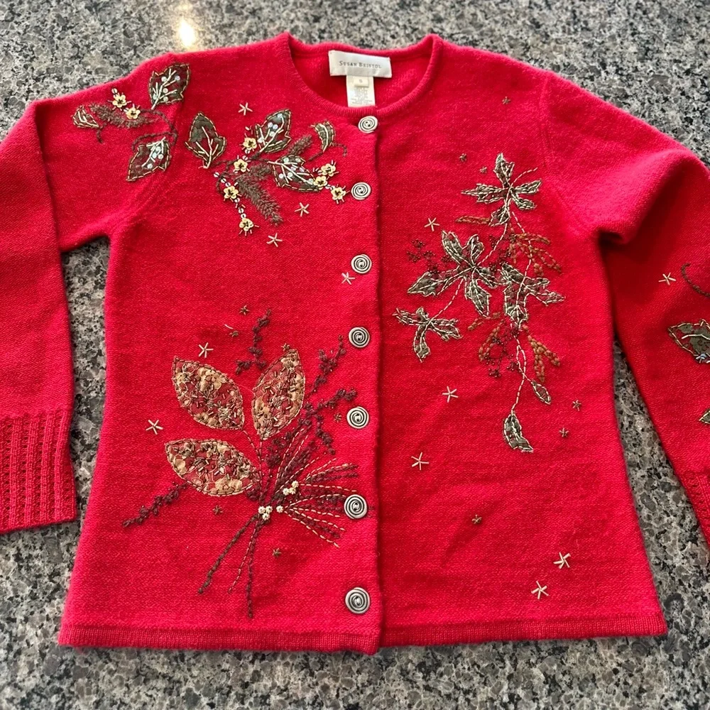 ✨VTG✨SUSAN BRISTOL Beautiful Vintage
Red Wool Embellished Size Small BUTTON UP - Picture 1 of 11